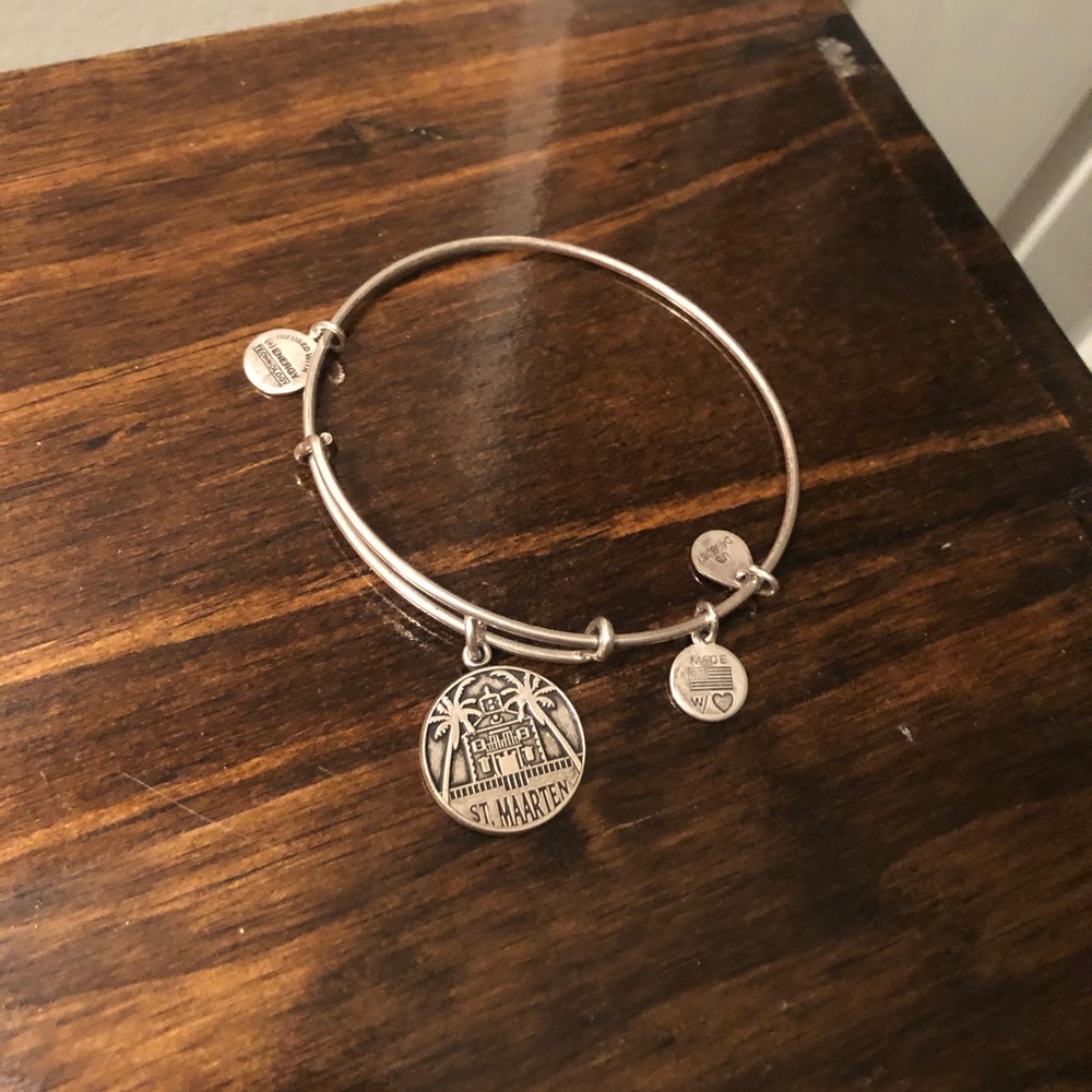 Alex and Ani- St Maarten charm